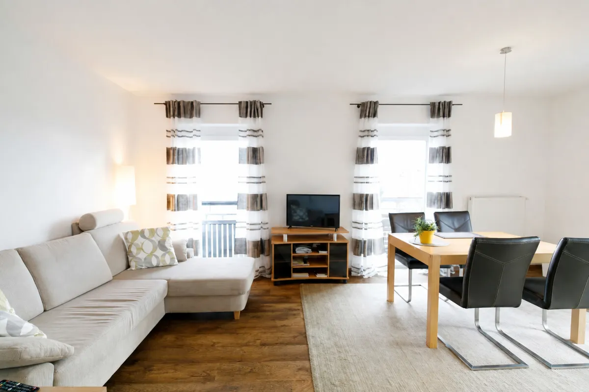 Standardwohnung – heller Wohnbereich